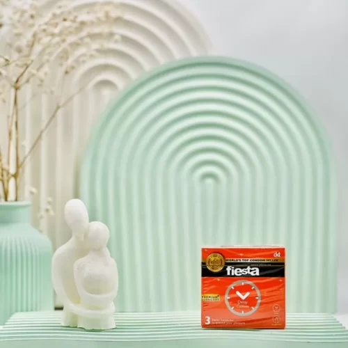 کاندوم تاخیری فیستا 3 عددی