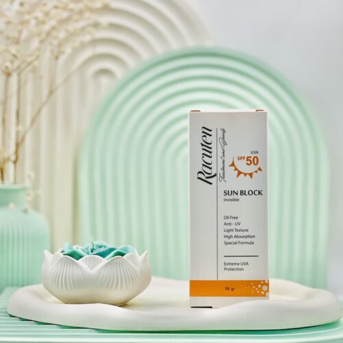 کرم ضد آفتاب SPF50 بی رنگ پوست چرب و مختلط راکوتن