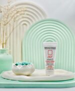 فلوئید ضد آفتاب روشن کننده SPF50 درماتییک