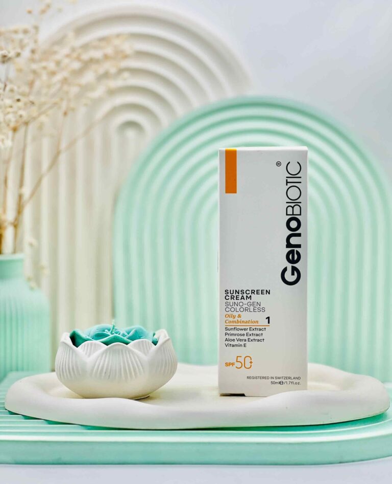 کرم ضد آفتاب SPF50 بی رنگ پوست چرب و مختلط ژنوبایوتیک
