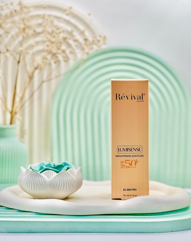 فلوئید ضدآفتاب ضدلک و روشن کننده SPF50 رویوال