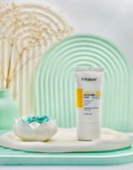 فلوئید ضدآفتاب ویتامین سی ویتالیر SPF 50 بدون رنگ
