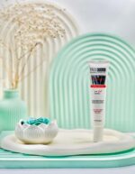 ژل مرطوب کننده و آنتی اکسیدان سیکازوم فیس دوکس