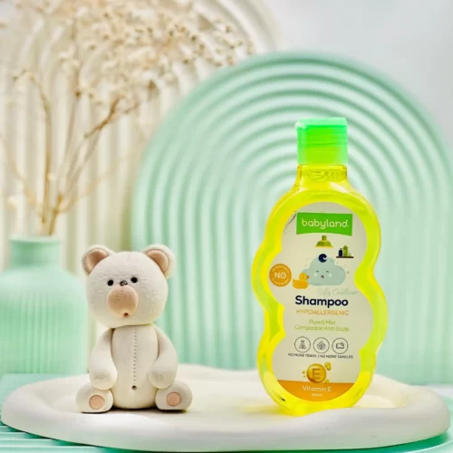 شامپو نرم کننده بچه ویتامین E بیبی لند 200 میلی لیتر