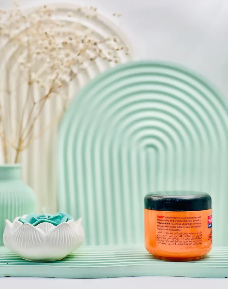 کرم نرم کننده و مرطوب کننده دست و صورت ویتامینه ساویز