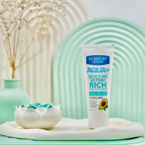 کرم مرطوب کننده آوکادوو کامان مخصوص پوست خشک