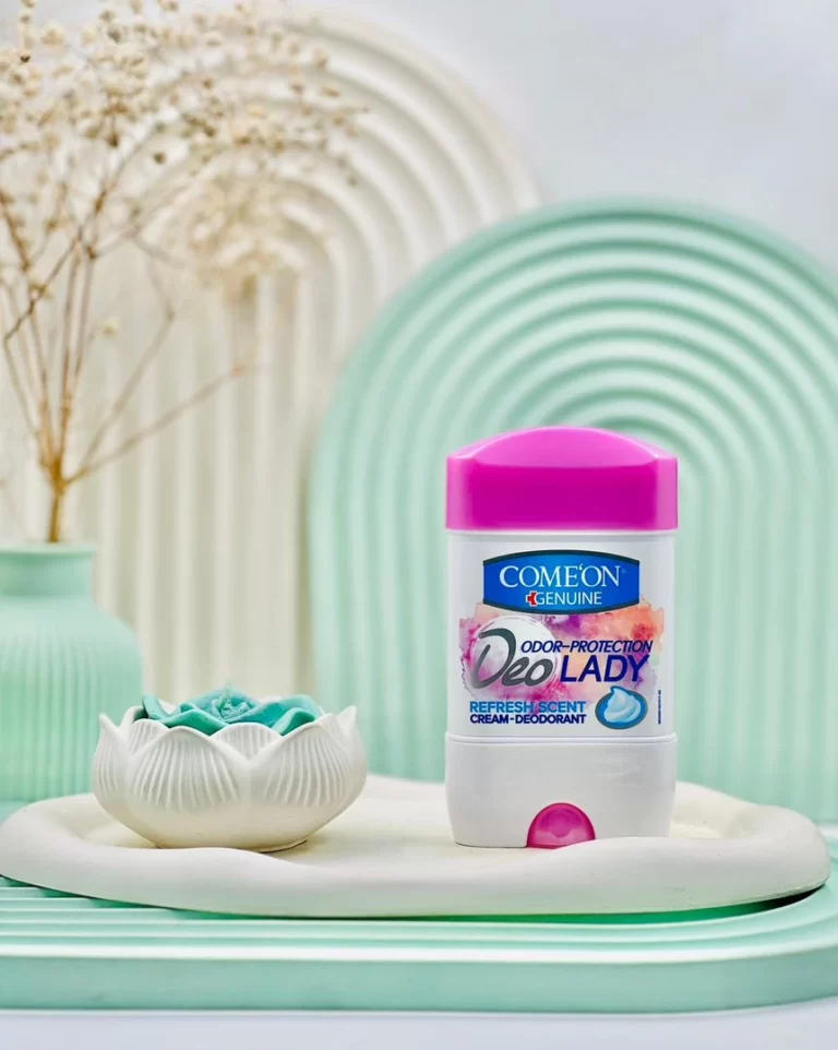 دئودرانت صورتی زنانه کامان