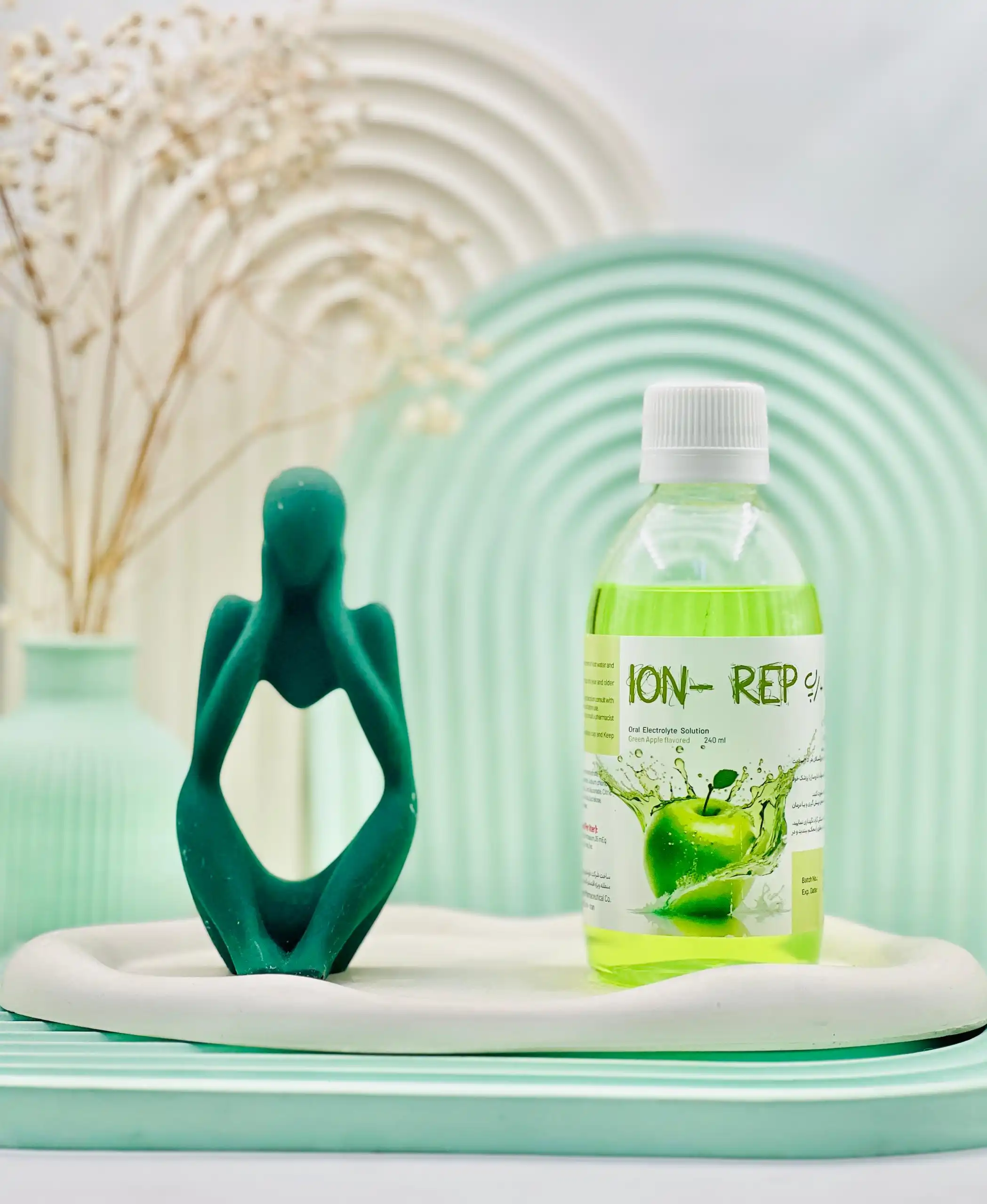 ion rep oral electrolyte solution green apple flavored 240ml محلول الکترولیت یون رپ روژین 240 میلی لیتر