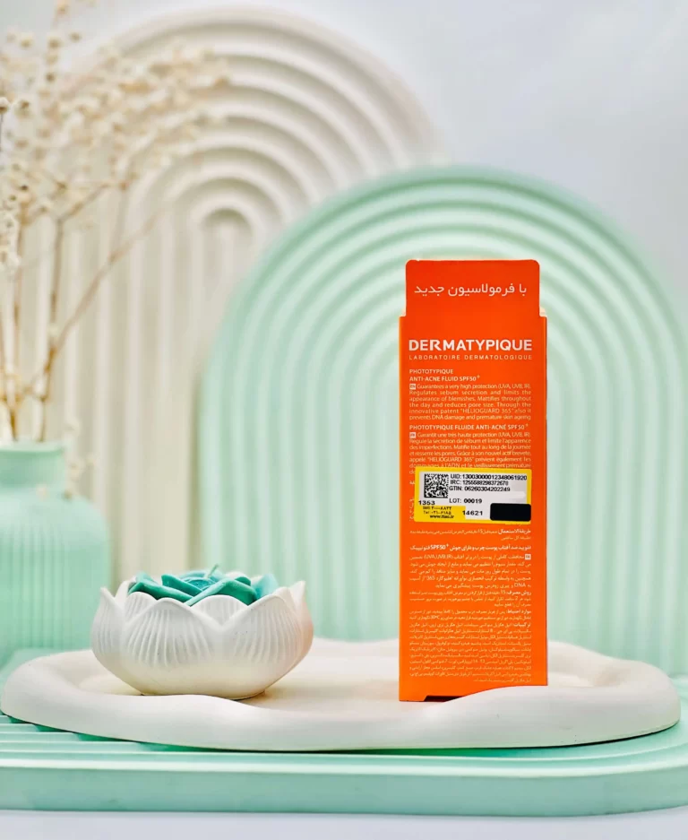 فلوئید ضد آفتاب spf50 پوست چرب و جوش دار درماتیپیک 40 میلی لیتر