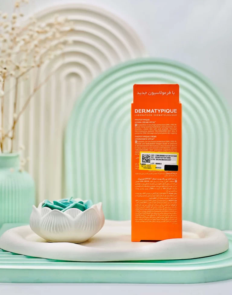 کرم ضدآفتاب SPF+50 پوست نرمال تا خشک درماتیپیک فاقد رنگ 50 میلی لیتر